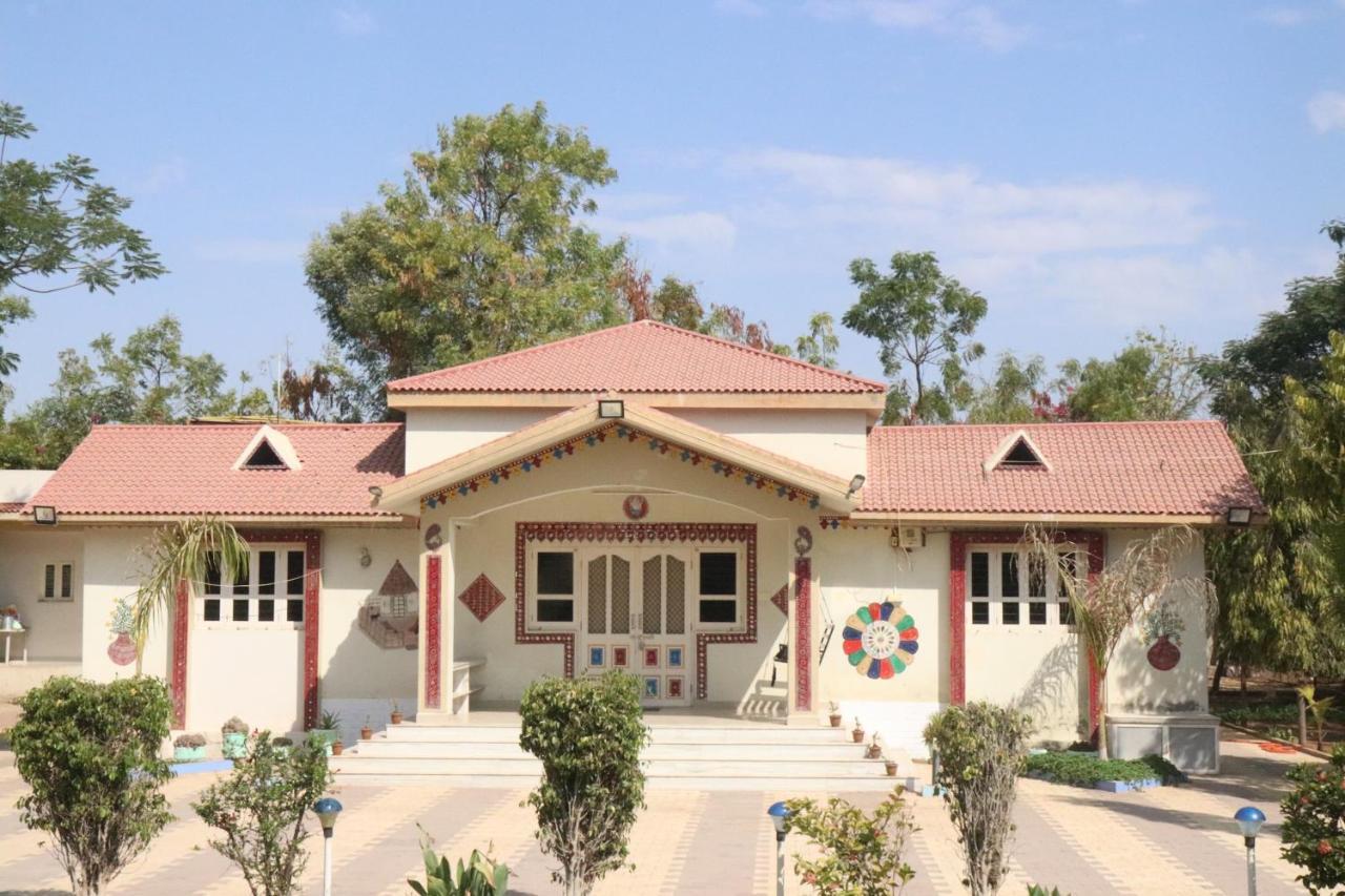 Shyam Home Stay Bhuj Eksteriør billede