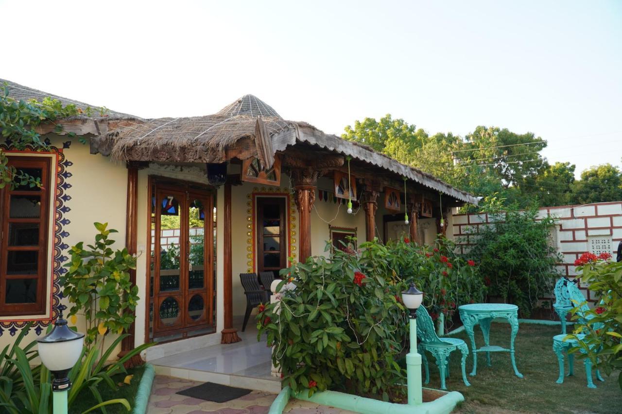 Shyam Home Stay Bhuj Eksteriør billede